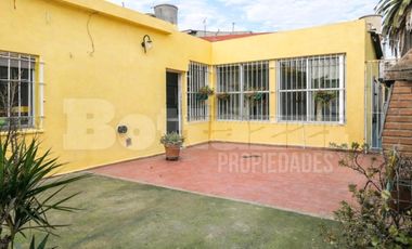 PH Interno con ärea verde en Banfield Este