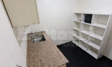 PH Interno con ärea verde en Banfield Este