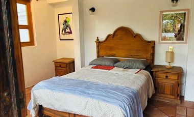 Casa Amueblada en Renta en el Centro (Calzada)