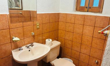 Casa Amueblada en Renta en el Centro (Calzada)