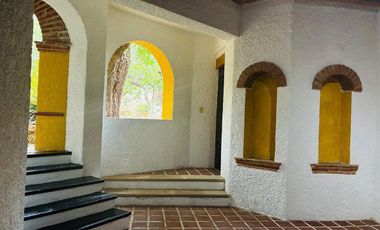 Casa Amueblada en Renta en el Centro (Calzada)