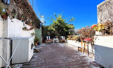 Venta Departamento tipo casa en Banfield Oeste