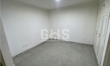 SE VENDE CASA ESQUINERA EN BARRIO LAURELES CARTAGO