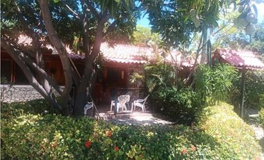Cabaña en zona campestre con permiso de renta turístico - 005