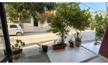 CASA EN CONJUNTO CERRADO EN  BELLO HORIZONTE 005 R