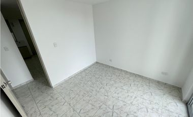 SE ARRIENDA APARTAESTUDIO EN LA CASTELLANA
