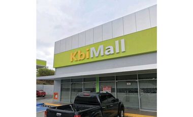 VENTA DE PLAZA COMERCIAL EN LA CABIMA - RR