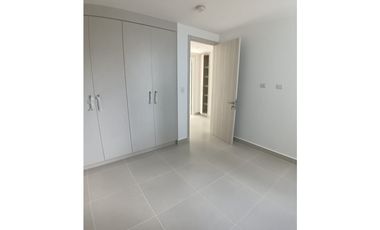 Venta de bello Apartamento en el PH Clayton Park