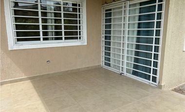 CASA EN ALQUILER CORONADO