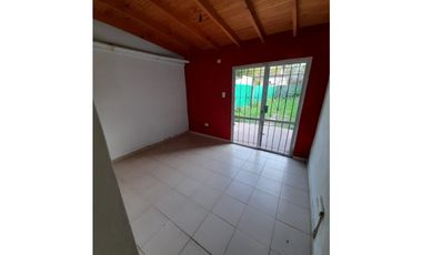 EXCELENTE DUPLEX EN ALQUILER - ITUZAINGO NORTE. VILLA ARIZA