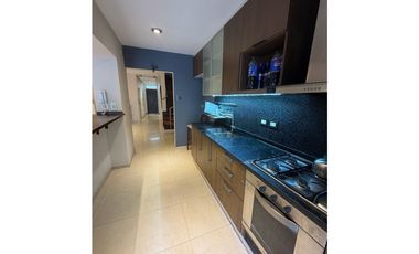 CASA EN VENTA – AMPLIA, MODERNA Y FUNCIONAL ✨