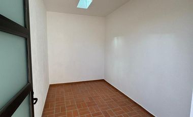 Venta de DOS INMUEBLES INDEPENDIENTES