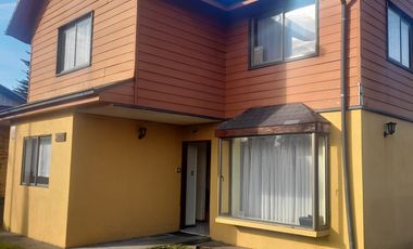 ARRIENDO AMPLIA CASA EN VICTORIA 3D3B