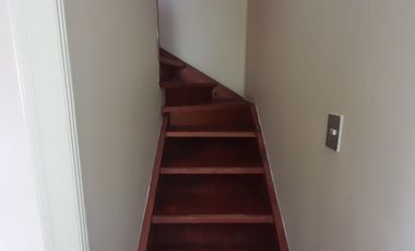 ARRIENDO AMPLIA CASA EN VICTORIA 3D3B