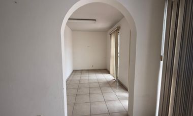 Edificio en Venta sobre Avila Camacho uso Comercial Guadalajara