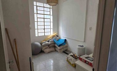 ALQUILER CASA USO PROFESIONAL – ZONA SEMICENTRICA