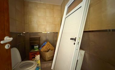 VENTA GALPONES CON CASA TANDIL