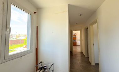 VENTA GALPONES CON CASA TANDIL