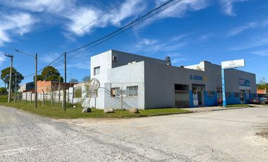 VENTA GALPONES CON CASA TANDIL