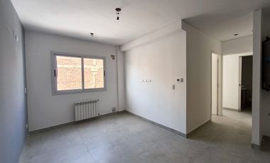 DEPARTAMENTO DOS DORMITORIOS calle ARIZU ESTRENAR
