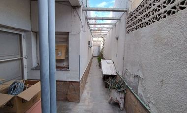 Casa 3 dormitorios, cochera y departamento interno