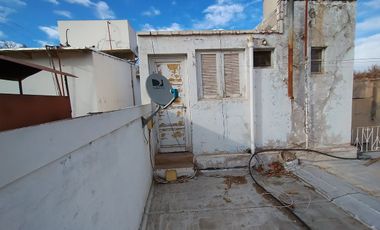 Casa 3 dormitorios, cochera y departamento interno