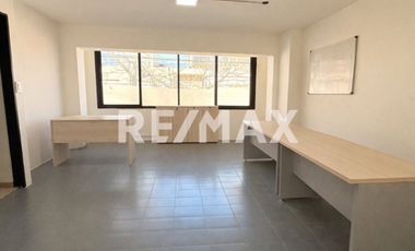 VENTA LOCAL, OFICINAS Y GALPÓN CENTRO CIPOLLETTI