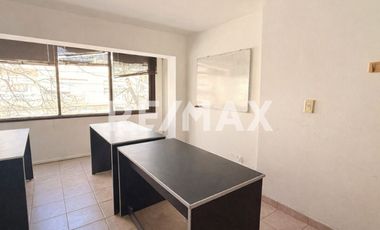 VENTA LOCAL, OFICINAS Y GALPÓN CENTRO CIPOLLETTI