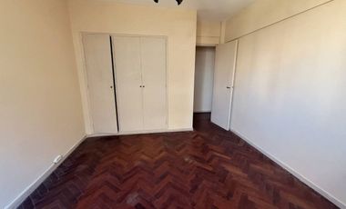 VENTA DEPTO 3 AMBIENTES CON BALCON FRENTE FLORESTA