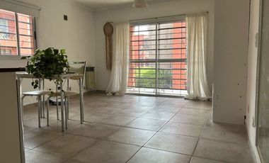 VENTA MONOAMBIENTE CON COCHERA EN SAN MIGUEL