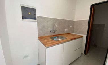 VENTA LOCAL MEDIO, PASO DEL REY, MORENO