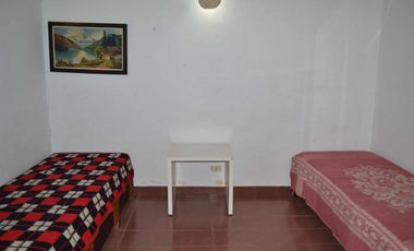 QUINTA EN VENTA SOBRE LOTE 10000 M2 - GUERNICA