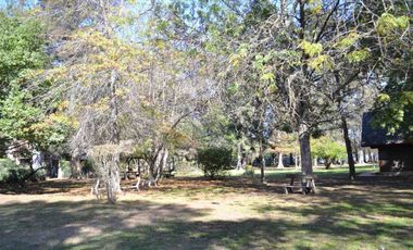 QUINTA EN VENTA SOBRE LOTE 10000 M2 - GUERNICA