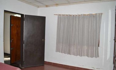 QUINTA EN VENTA SOBRE LOTE 10000 M2 - GUERNICA