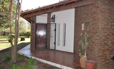QUINTA EN VENTA SOBRE LOTE 10000 M2 - GUERNICA