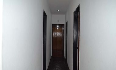 QUINTA EN VENTA SOBRE LOTE 10000 M2 - GUERNICA
