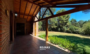 VILLA VENTANA - HERMOSA CASA EN MUY AMPLIO LOTE