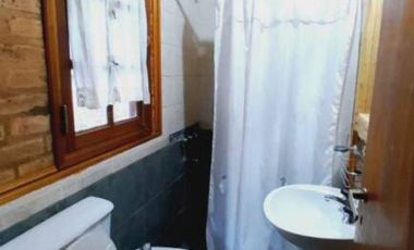VENTA 2  CASAS EN VILLA VENTANA SOBRE AMPLIO LOTE