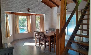 VENTA 2  CASAS EN VILLA VENTANA SOBRE AMPLIO LOTE