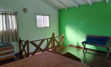 VENTA 2  CASAS EN VILLA VENTANA SOBRE AMPLIO LOTE