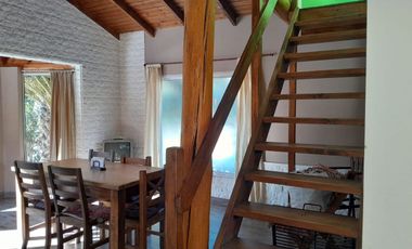 VENTA 2  CASAS EN VILLA VENTANA SOBRE AMPLIO LOTE