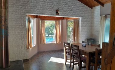 VENTA 2  CASAS EN VILLA VENTANA SOBRE AMPLIO LOTE