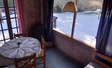 VENTA 2  CASAS EN VILLA VENTANA SOBRE AMPLIO LOTE