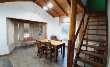VENTA 2  CASAS EN VILLA VENTANA SOBRE AMPLIO LOTE