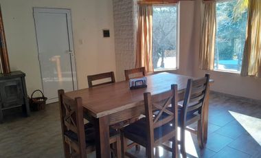 VENTA 2  CASAS EN VILLA VENTANA SOBRE AMPLIO LOTE