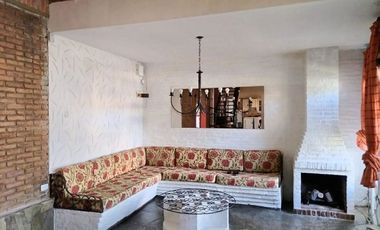 VENTA CASA 5 AMB PILETA COCHERA JARDIN BERAZATEGUI