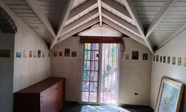 VENTA CASA 5 AMB PILETA COCHERA JARDIN BERAZATEGUI