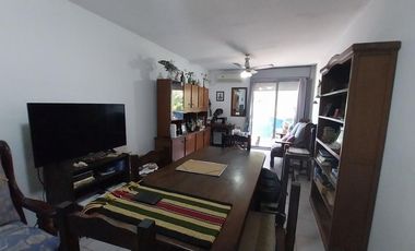 VENTA DEPARTAMENTO 4 AMBIENTES EN GARIN C/ BALCÓN