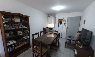 VENTA DEPARTAMENTO 4 AMBIENTES EN GARIN C/ BALCÓN