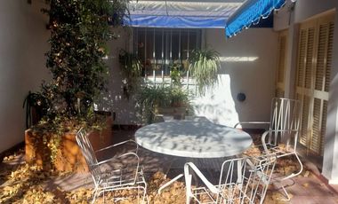 CASA EN ALQUILER (APTA USO COMERCIAL)PERITO MORENO